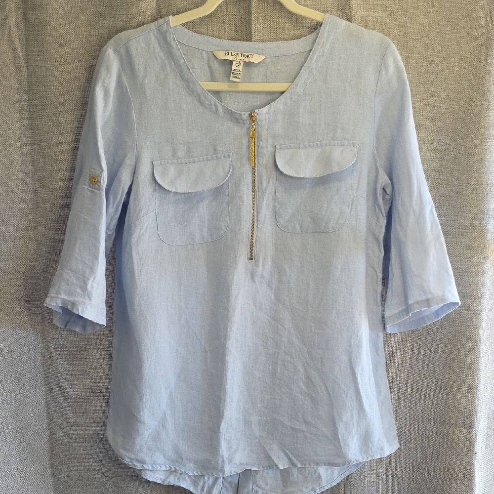 Ellen Tracy Light Blue Blouse with Gold Accent Sz S I2 CL2025335